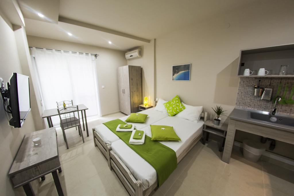 Zonita Guest House Nea Plagia Eksteriør billede