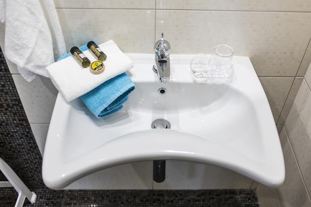 Zonita Guest House Nea Plagia Eksteriør billede